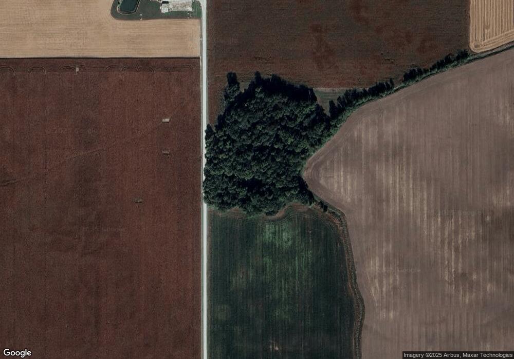 2381 N Meridian Rd, Bluffton, IN 46714 - photo 1