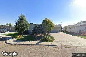 904 3rd Ave SE, Sidney, MT 59270