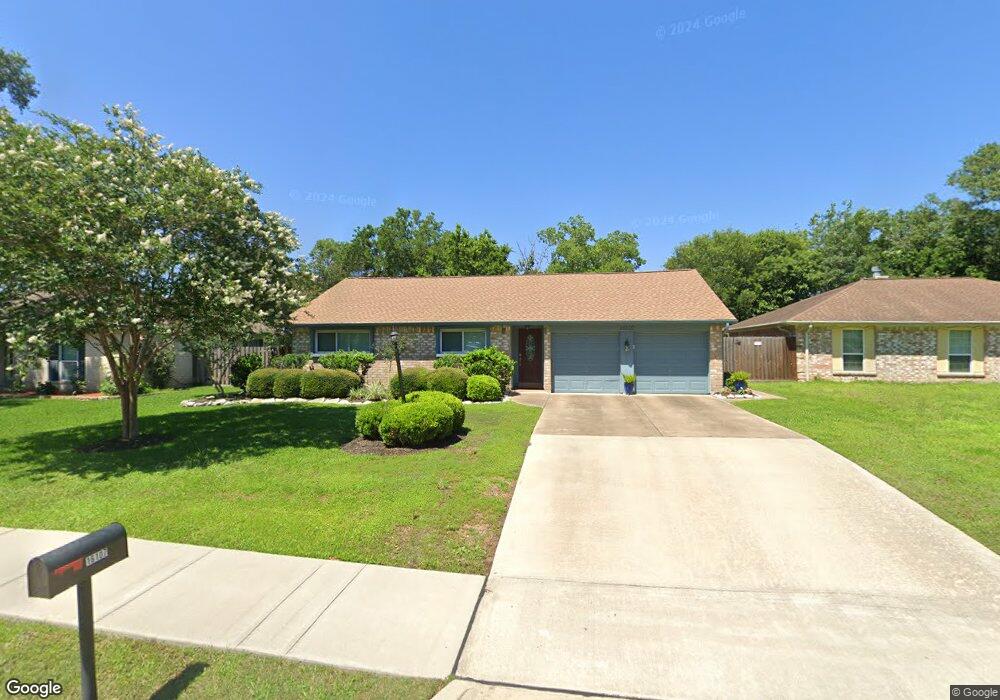 16107 Blackhawk Blvd, Friendswood, TX 77546 - photo 1