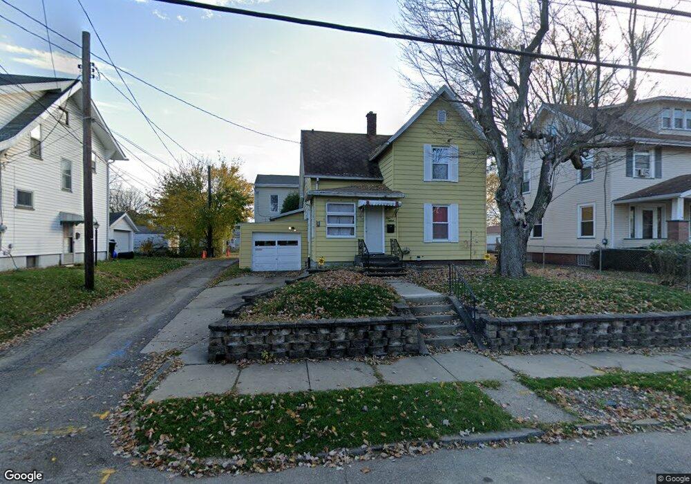 916 Dartmouth Ave SW, Canton, OH 44710 - photo 1