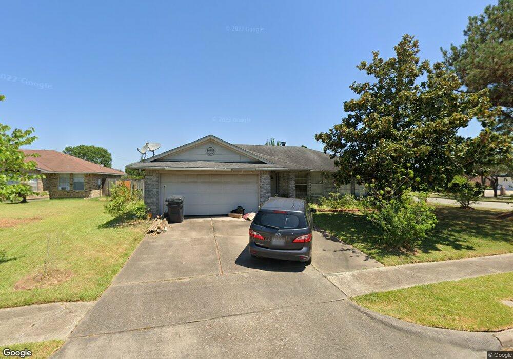 9315 Blackhawk Cir, Houston, TX 77075 - photo 1