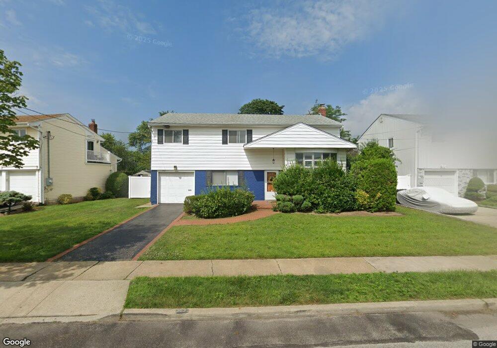 3482 Steven Rd, Baldwin, NY 11510 - photo 1