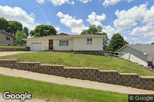 108 Terrel Ave, Treynor, IA 51575