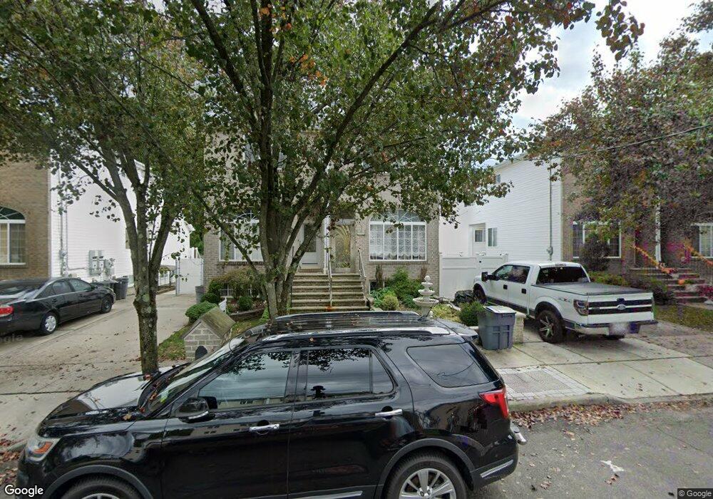 134 Camden Ave, Staten Island, NY 10309 - photo 1