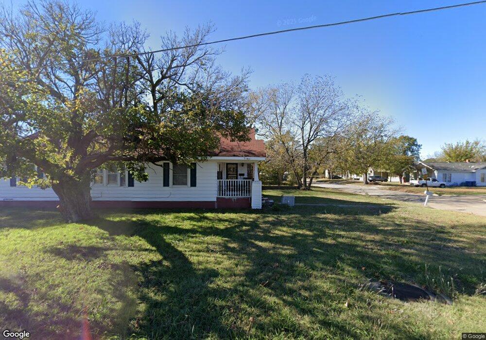 1022 S Strong Blvd, McAlester, OK 74501 - photo 1