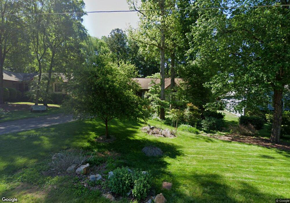 5651 Shadow View Dr, Stone Mountain, GA 30087 - photo 1