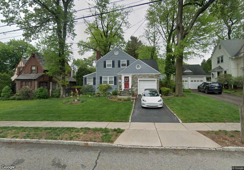 20 Sutton Place, Verona, NJ 07044 - photo 1