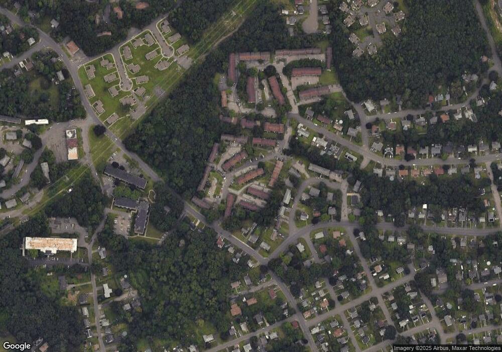 222 Oakville Ave unit F, Waterbury, CT 06708 - photo 1