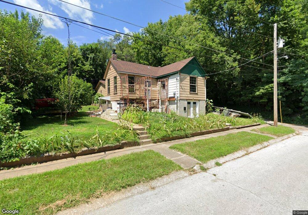 809 Vine St, Hannibal, MO 63401 - photo 1