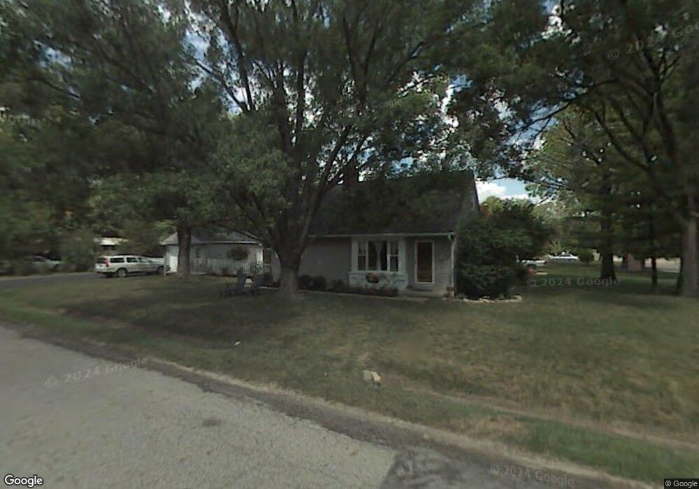 2570 Mt Holyoke Rd, Columbus, OH 43221 - photo 1