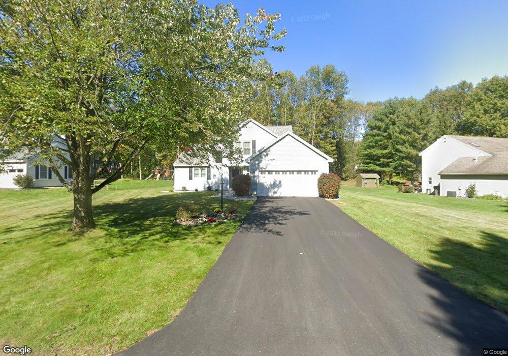 843 Beech Dr, Schenectady, NY 12309 - photo 1