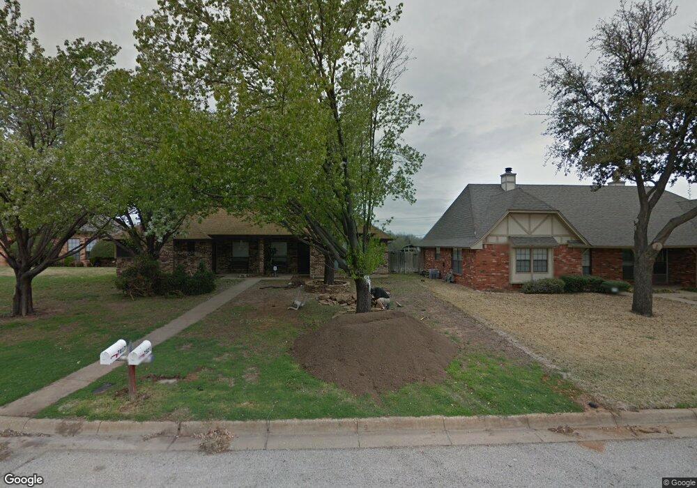 7821 Cardinal Ct, North Richland Hills, TX 76180 - photo 1