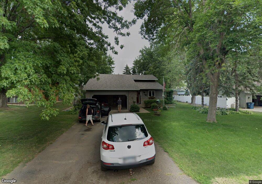 1918 W Highview Dr, Sauk Rapids, MN 56379 - photo 1