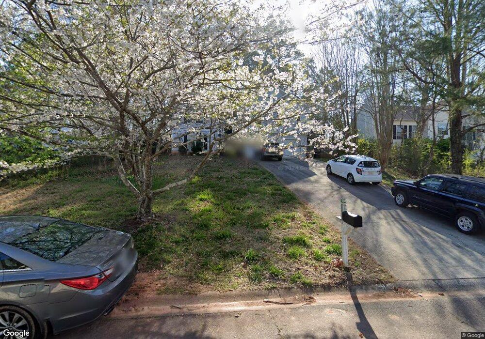 512 Queensbury Way, Acworth, GA 30102 - photo 1