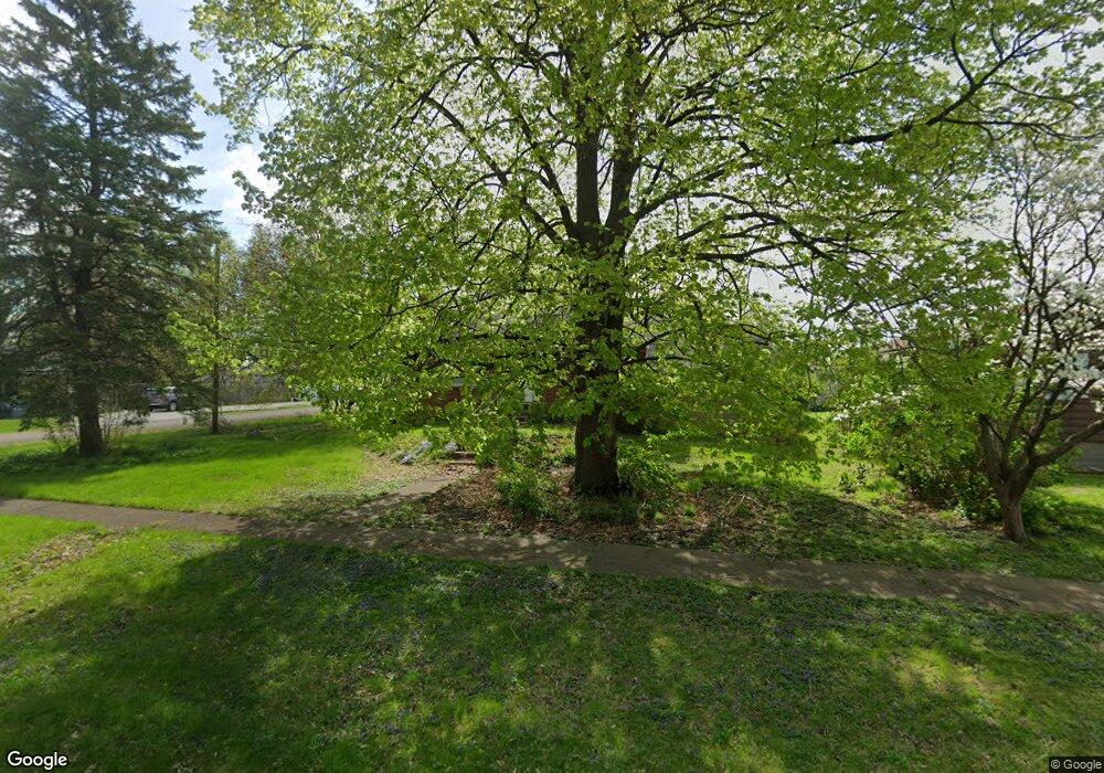 1428 N Ottawa St, Lincoln, IL 62656 - photo 1