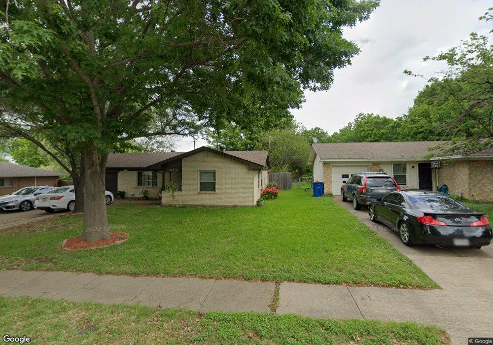 818 Casa Linda St, Ennis, TX 75119 - photo 1