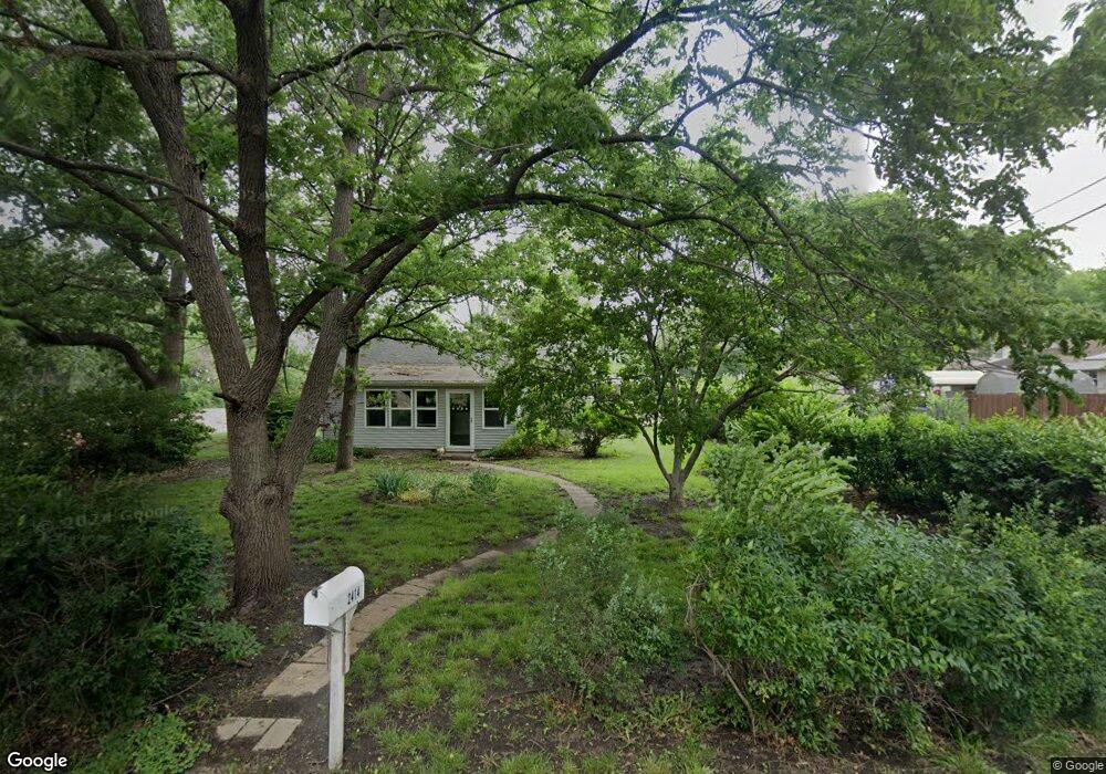2414 SW 3rd St, Topeka, KS 66606 - photo 1