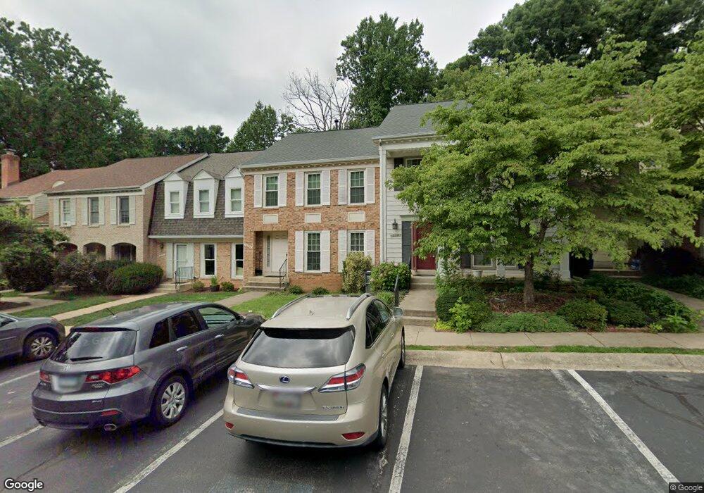 12216 Tildenwood Dr, Rockville, MD 20852 - photo 1