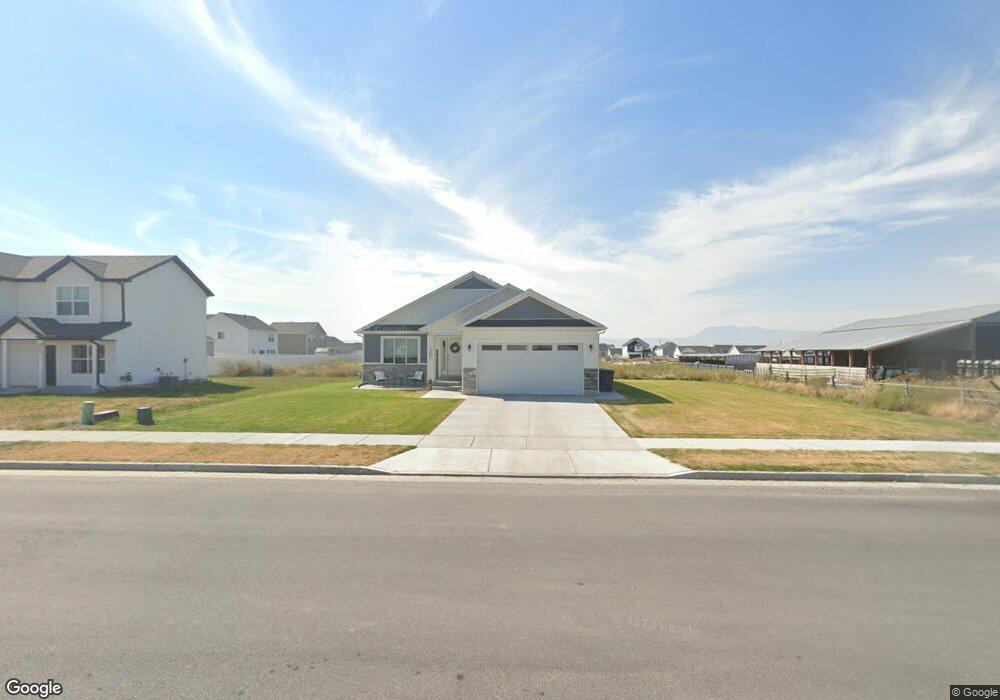 389 N 600 W, Smithfield, UT 84335 - photo 1