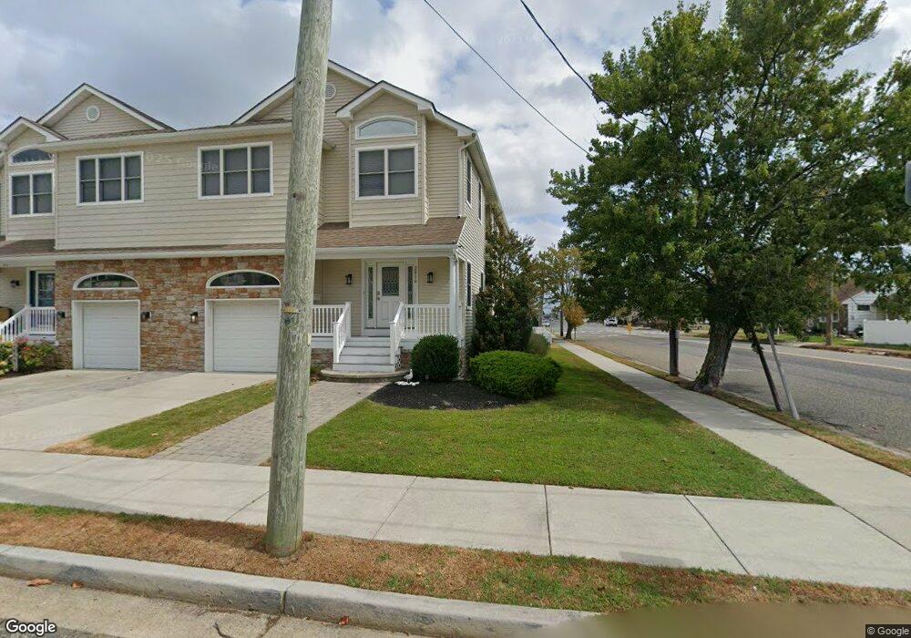 201A W Morning Glory Rd unit 201A, Wildwood, NJ 08260 - photo 1