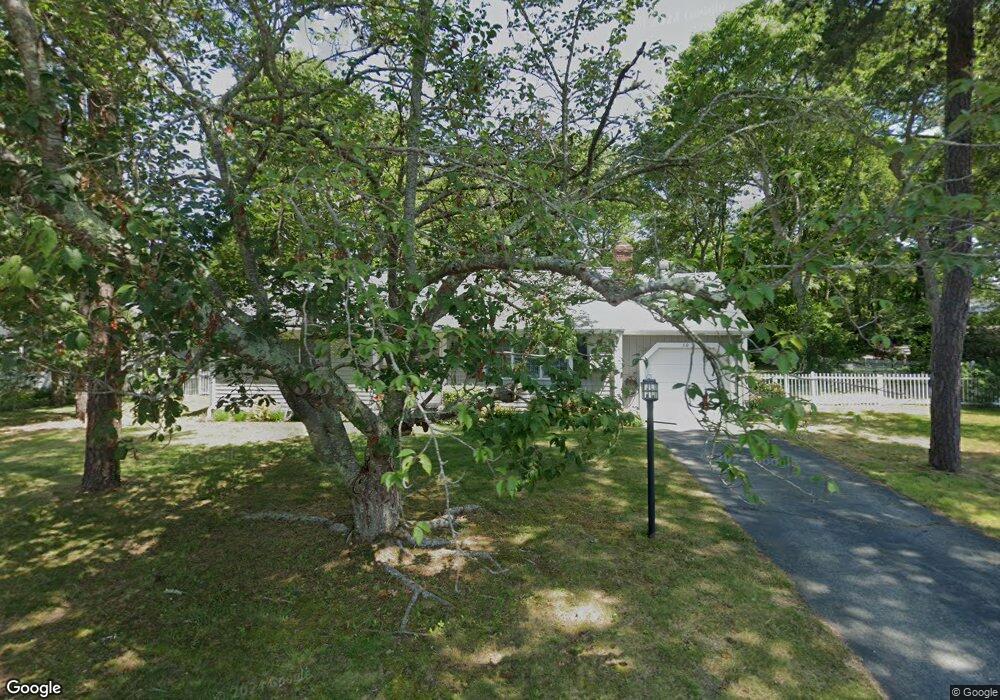 60 Hitching Post Ln, Centerville, MA 02632 - photo 1