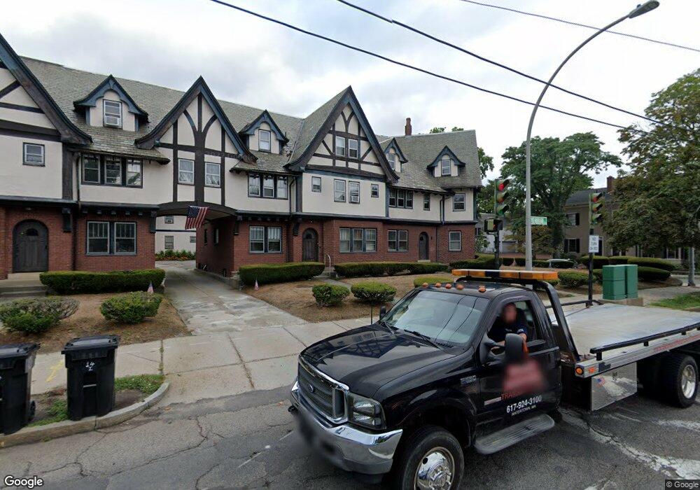 98 Mount Auburn St unit 2, Watertown, MA 02472 - photo 1