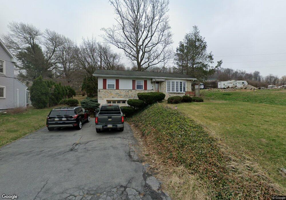 950 Fritztown Rd, Reading, PA 19608 - photo 1