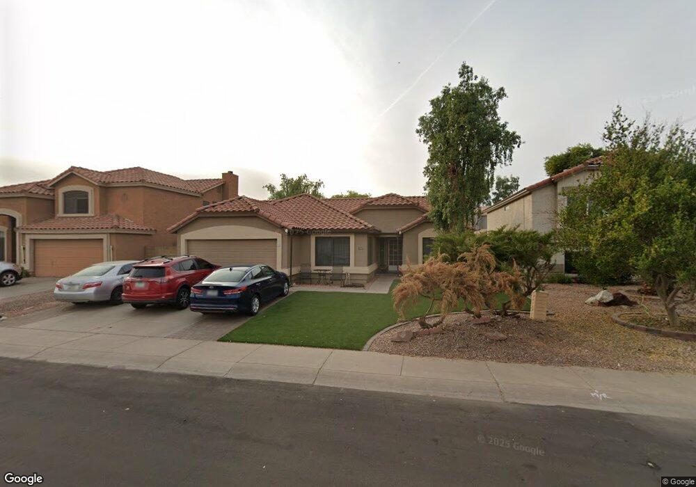 320 N Cobblestone St, Gilbert, AZ 85234 - photo 1