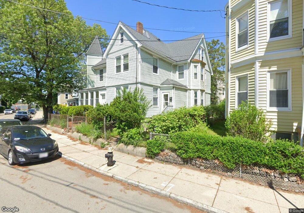 18 Bradbury St unit 2, Allston, MA 02134 - photo 1