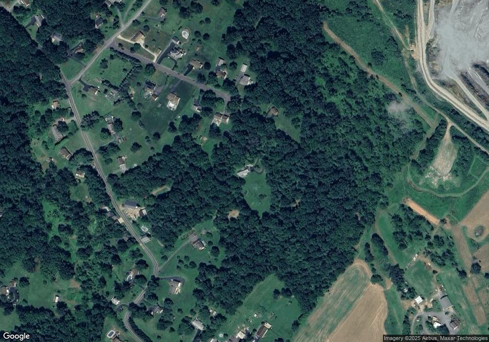 10 Senia Ln, Boyertown, PA 19512 - photo 1