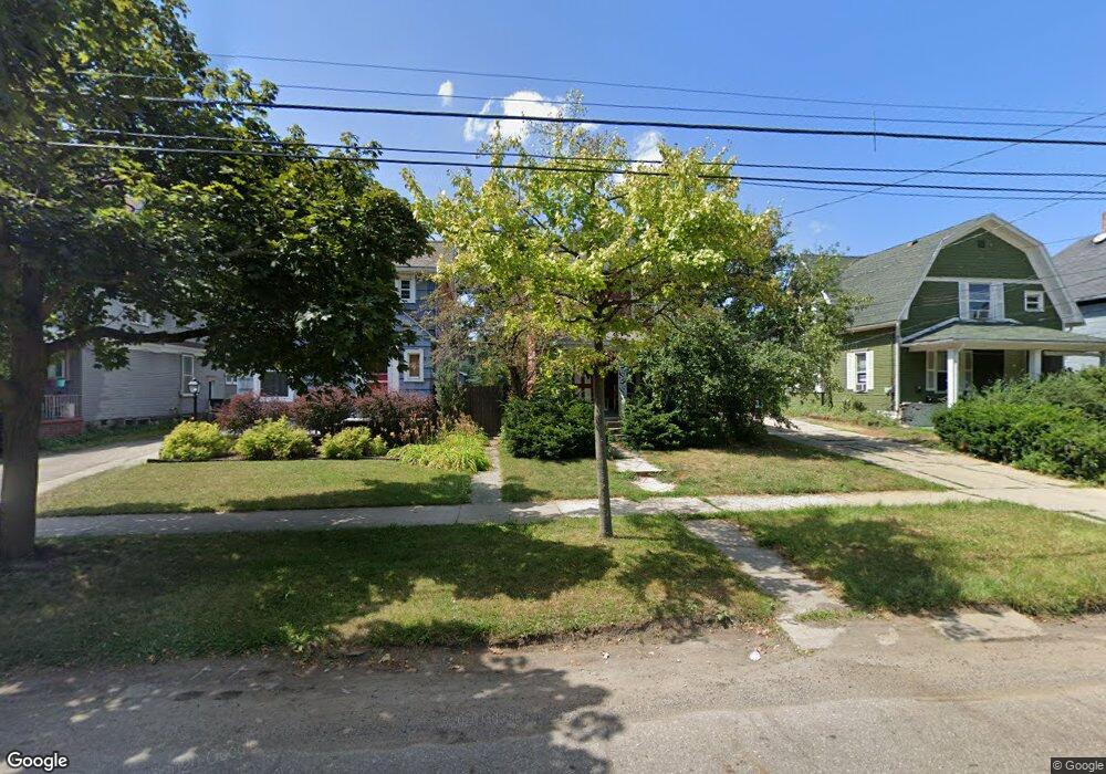 429 N Pine St unit 1, Lansing, MI 48933 - photo 1