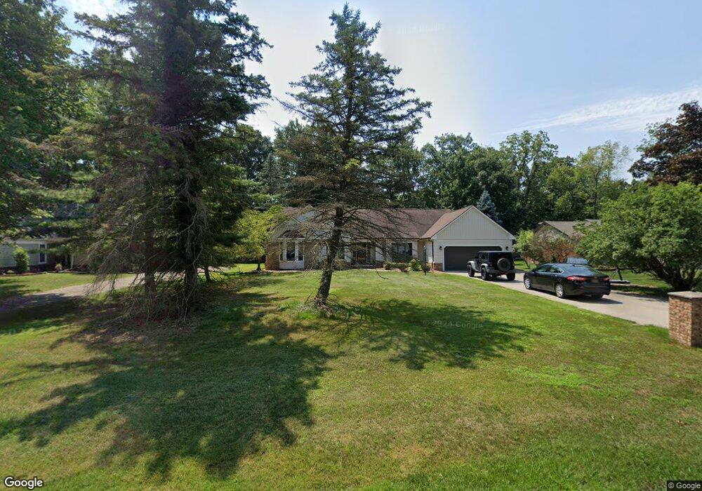 8441 Stout Ave, Grosse Ile, MI 48138 - photo 1