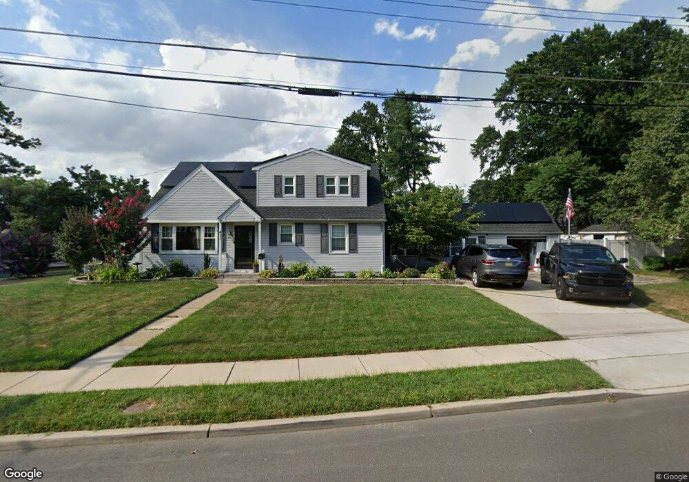 411 W Cedar Ave, Oaklyn, NJ 08107 - photo 1