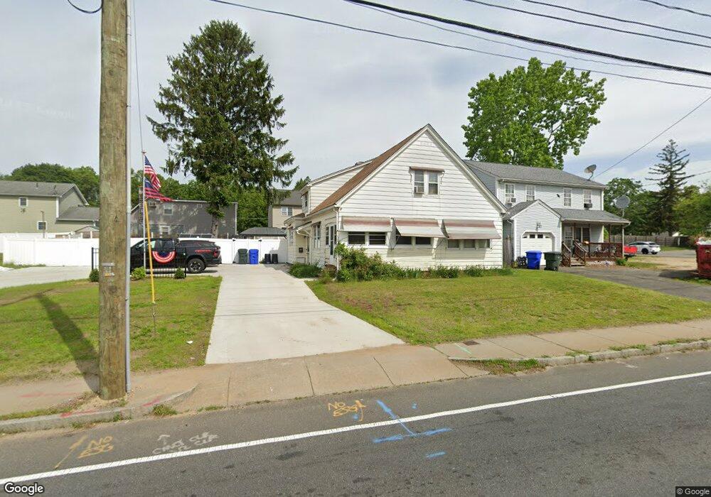 654 Boston Rd, Springfield, MA 01119 - photo 1