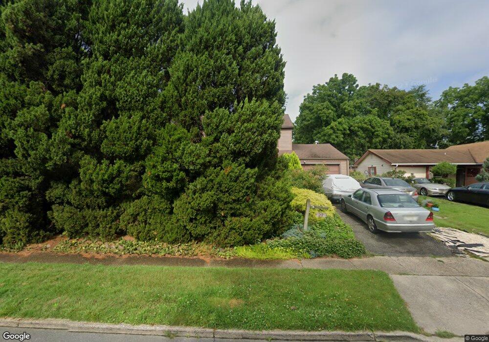 27 Pageant Ln, Willingboro, NJ 08046 - photo 1