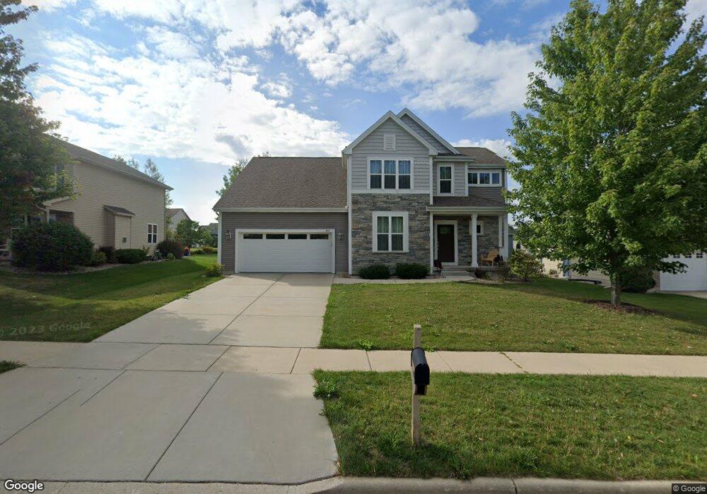 874 Ashworth Dr, Oregon, WI 53575 - photo 1