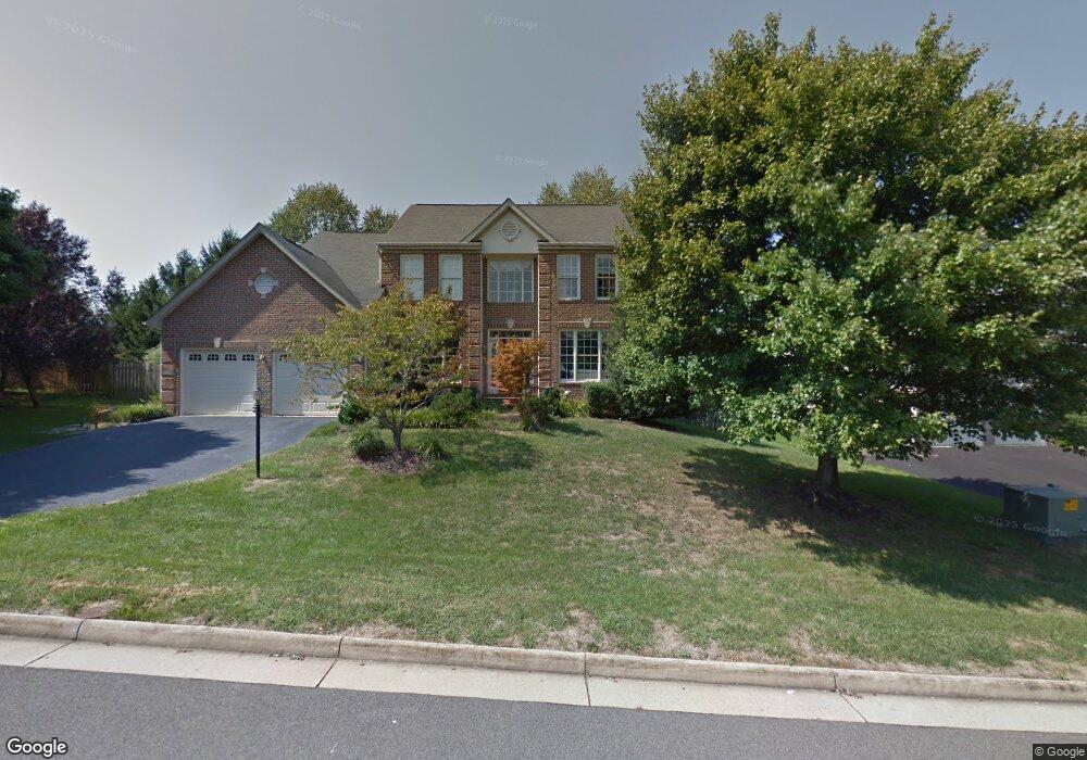 7910 Chardon Ct, Fairfax Station, VA 22039 - photo 1