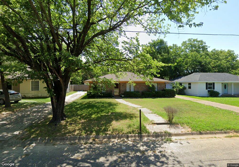 1912 Agnew St, Bonham, TX 75418 - photo 1