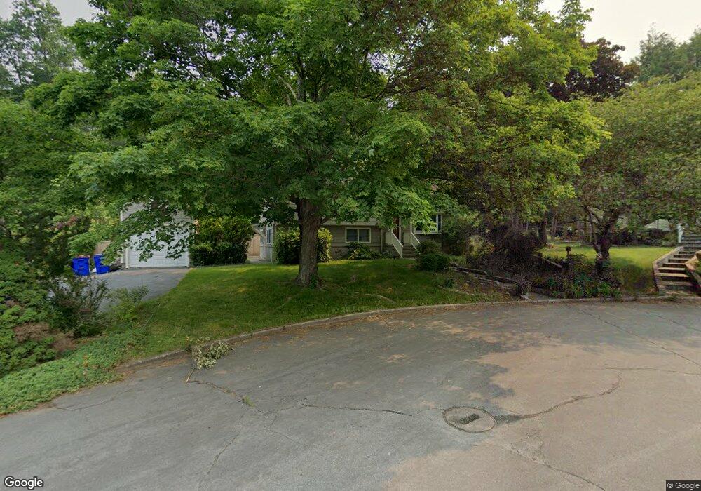 58 Emmy Ln, Fairfield, CT 06824 - photo 1