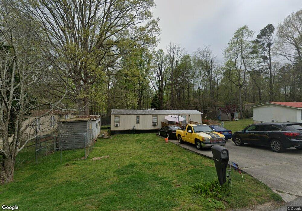 3814 Lance Dr, Flowery Branch, GA 30542 - photo 1