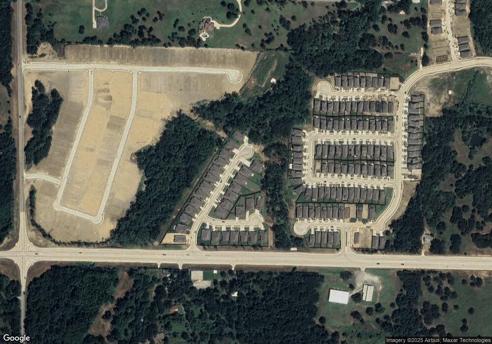 5102 Twin Oaks Ct, Denison, TX 75020 - photo 1