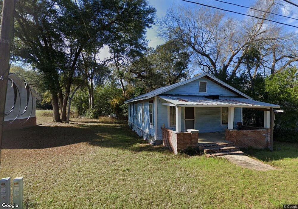 624 Bruton St, Bainbridge, GA 39819 - photo 1