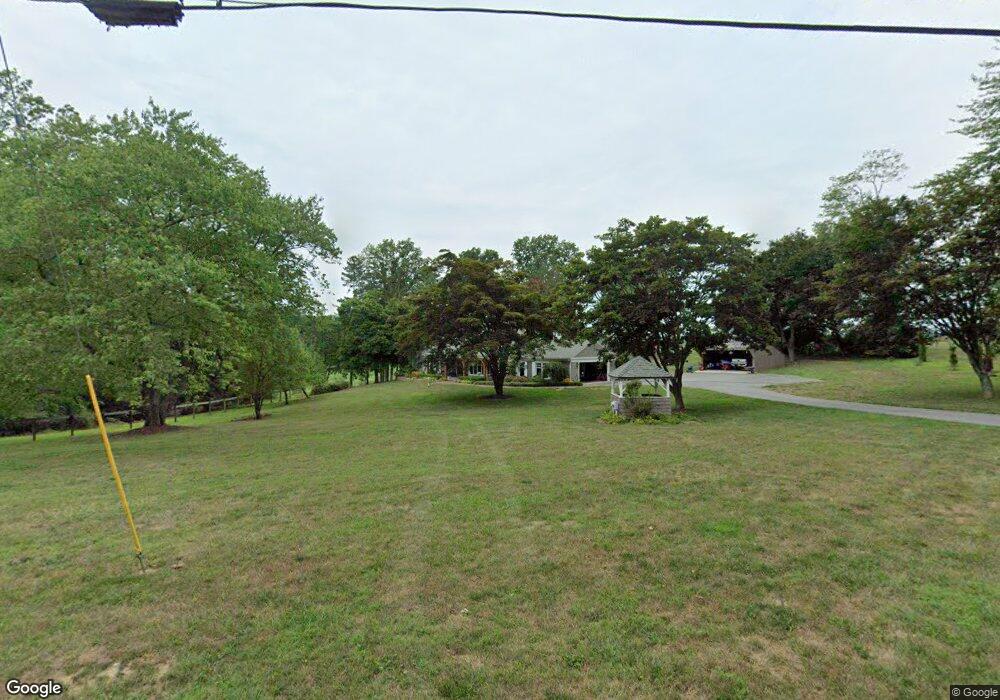 5 Oakland Dr, Newtown Square, PA 19073 - photo 1