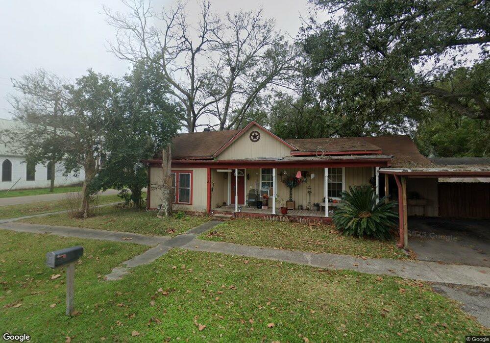 118 S Taylor St, Alvin, TX 77511 - photo 1