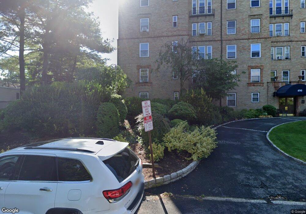 Orienta Condos unit 5G, Mamaroneck, NY 10543 - photo 1