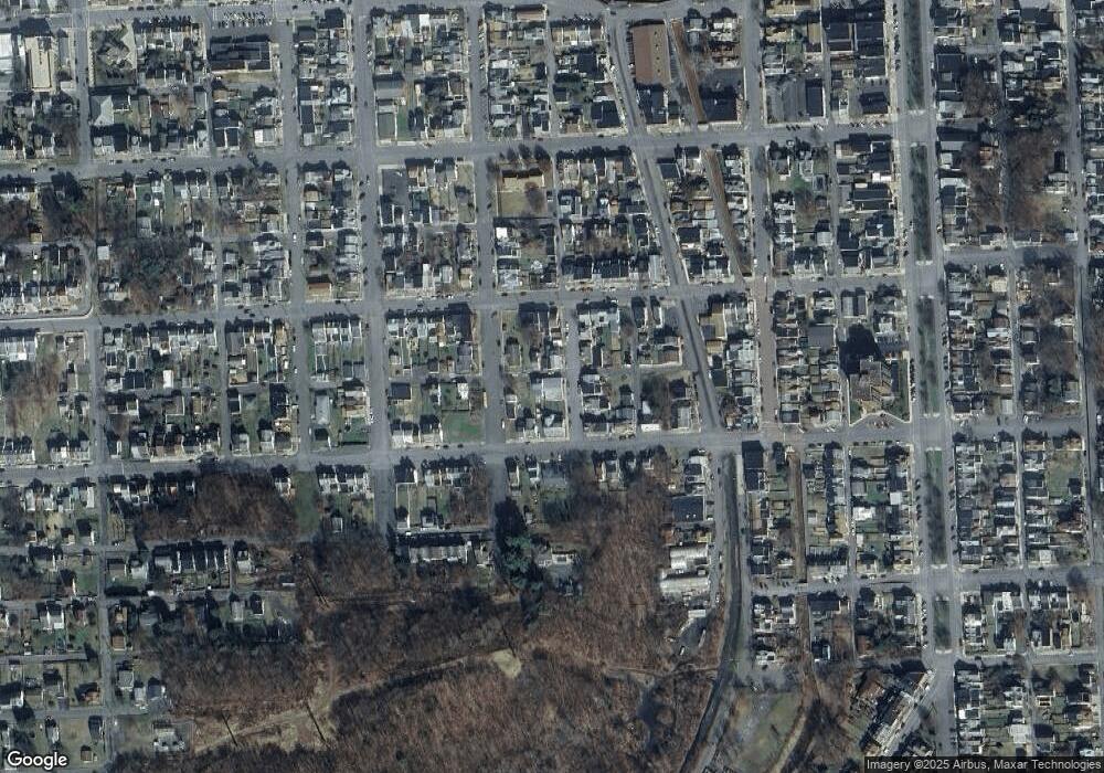 512 W Boyd St, Shamokin, PA 17872 - photo 1