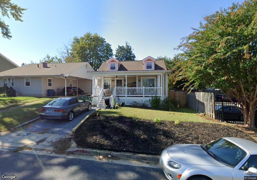 320 Burnside St, Annapolis, MD 21403 - photo 1
