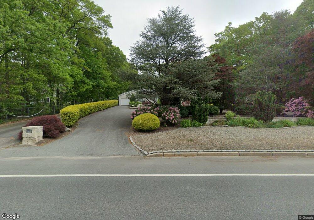 1017 Scituate Ave, Cranston, RI 02921 - photo 1