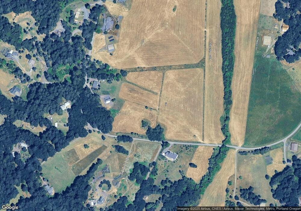 19920 SW Meadow View Dr, McMinnville, OR 97128 - photo 1