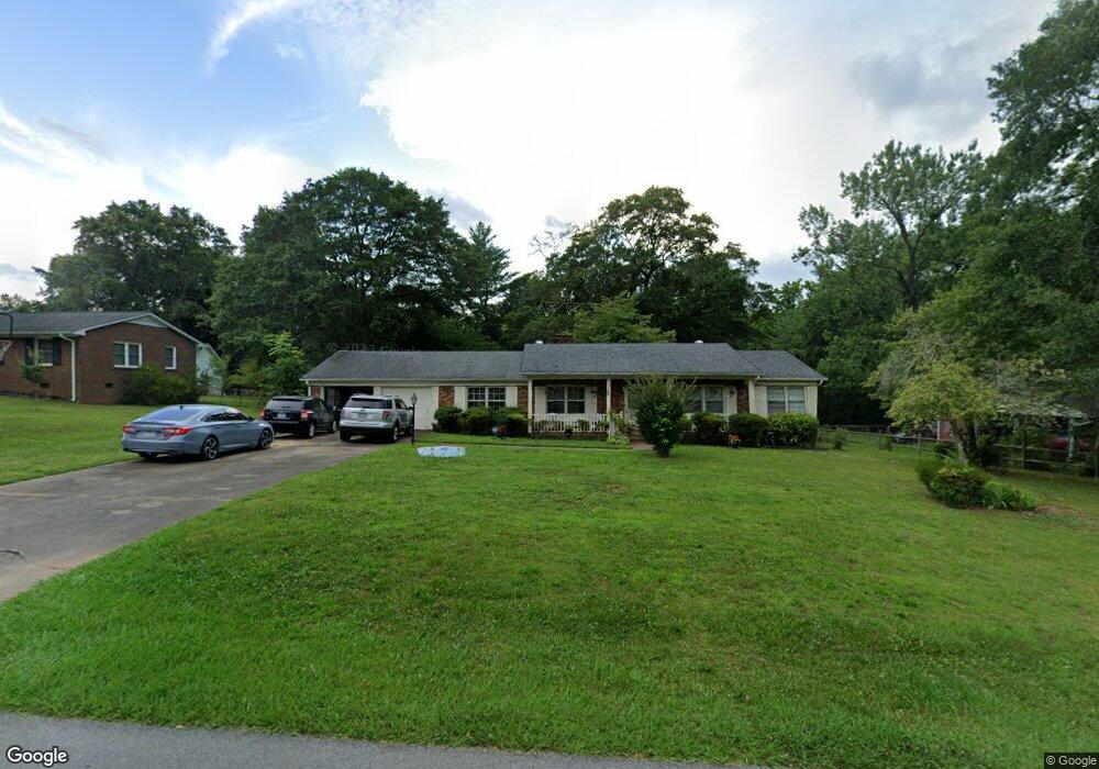 823 Hill St, Shelby, NC 28152 - photo 1